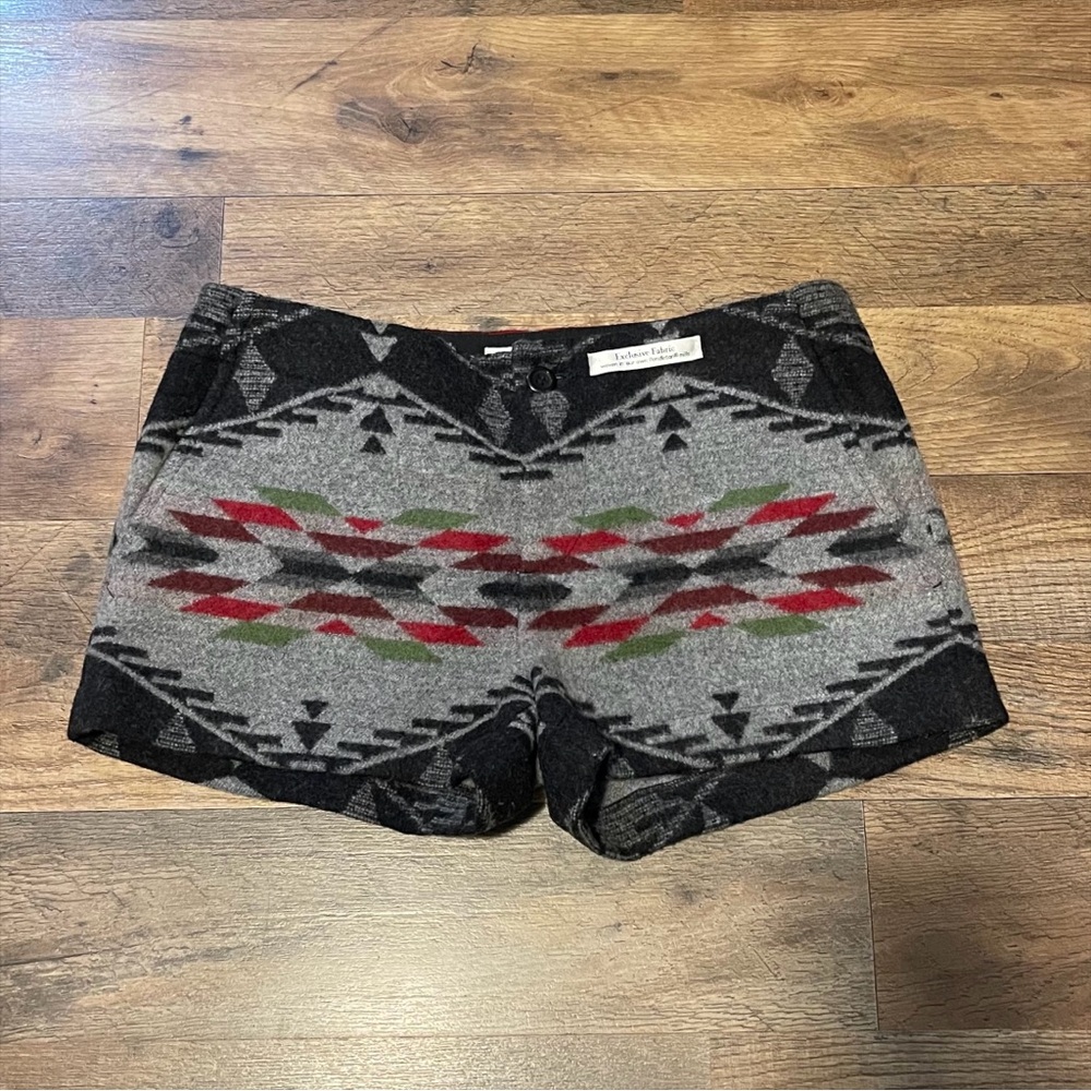 Vintage Pendleton Wool Shorts Sz S | Southwestern Tribal Print | Made in USA
